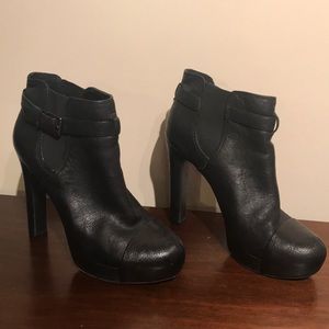 Gianni Bini leather high heels boots, size 8